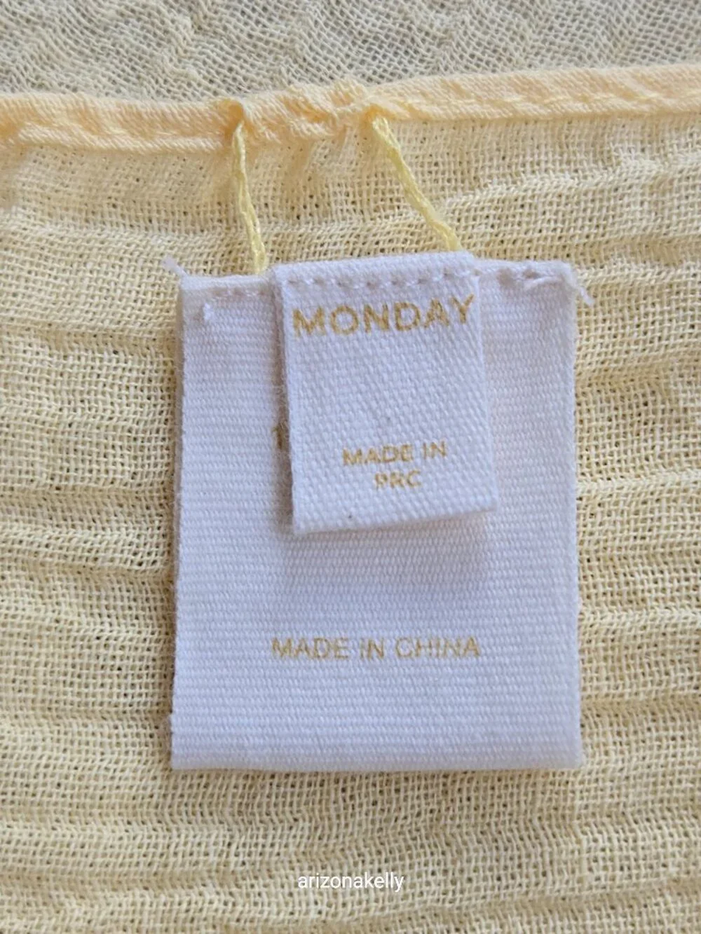NWOT 100% Linen Scarf Seersucker Puckered Wrap Oversized Shawl Yellow Monday